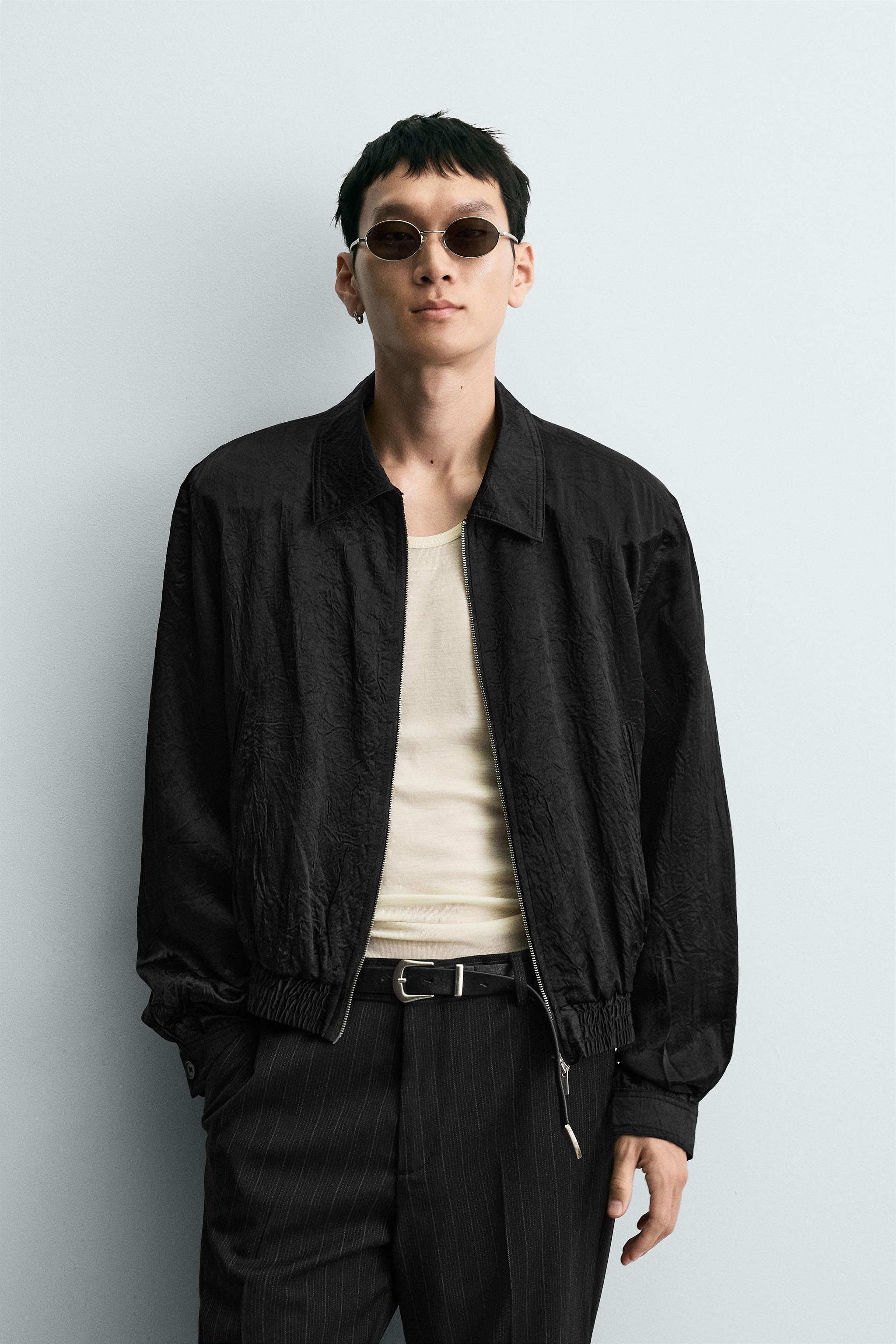 SHOULDER PAD BOMBER JACKET